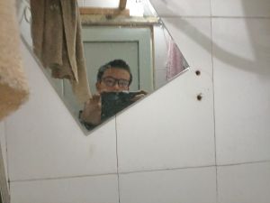 郭志远的镜子照片.jpg